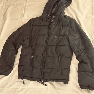 American Eagle Outfitters Men's Black Puffer Jacket